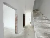 Duplex 4 camere central Mosnita Veche