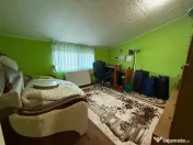 Apartament spatios, 3 camere, cu boxa pentru depozitare si g 