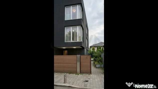 Casa eleganta I vedere exceptionala cu acces rapid pe Barbu Vトツトビescu - Bucuresti (Bucuresti-Ilfov)