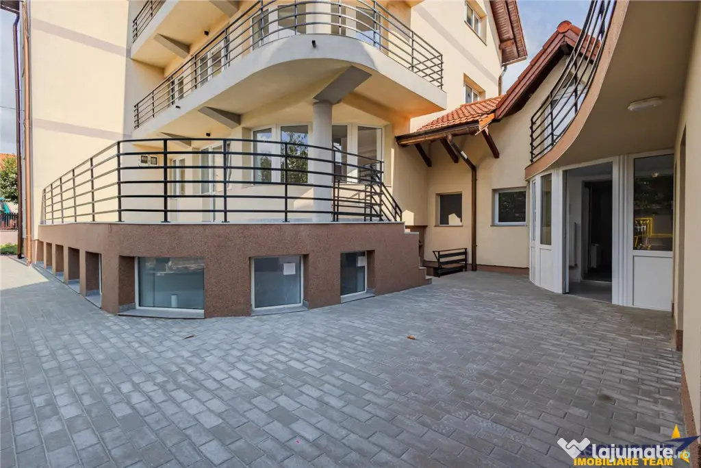 Spatiu birou in vila cu terasa si curte, Tractorul, Brasov - Brasov (Brasov)