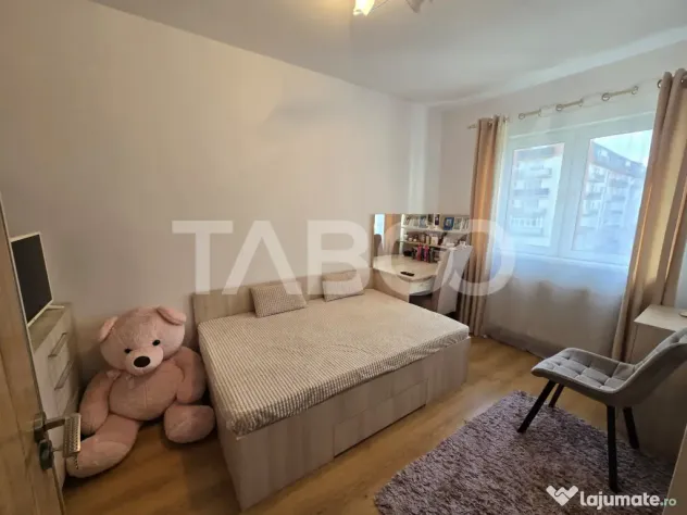 Apartament 3 camere de vanzare etaj intermediar 2 Mihai Vite - Sibiu (Sibiu)