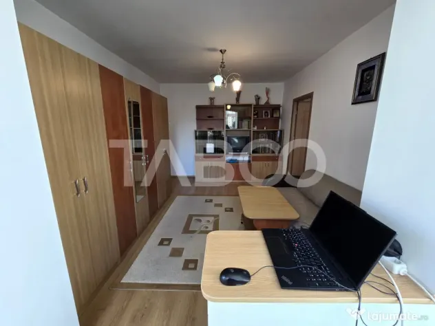 Apartament 3 camere de vanzare etaj intermediar 2 Mihai Vite - Sibiu (Sibiu)