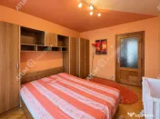 Apartament cu 2 camere decomandate etaj intermediar zona Vas 