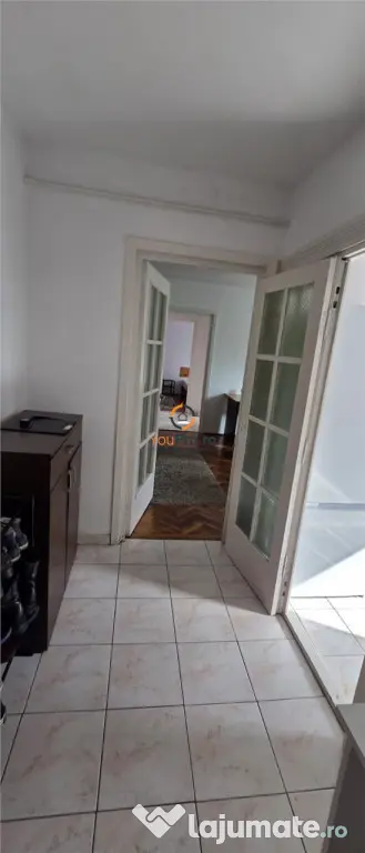 Tipografilor Punctele Cardinale / Apartament 2 Camere Etaj 4 - Timisoara (Timis)