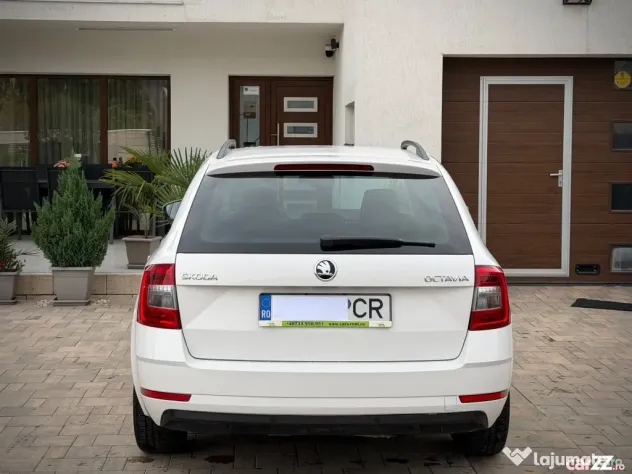 Skoda Octavia *Benzina*Automata - Pitesti (Arges)