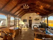 Casă A-Frame cu godpodarie completă și proprietate deoseb