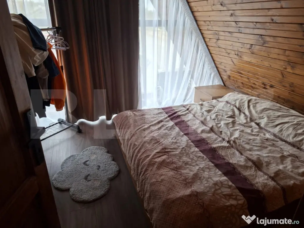 Casă A-Frame cu godpodarie completă și proprietate deoseb - Hotar (Bihor)