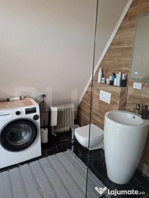 Casă A-Frame cu godpodarie completă și proprietate deoseb - Hotar (Bihor)
