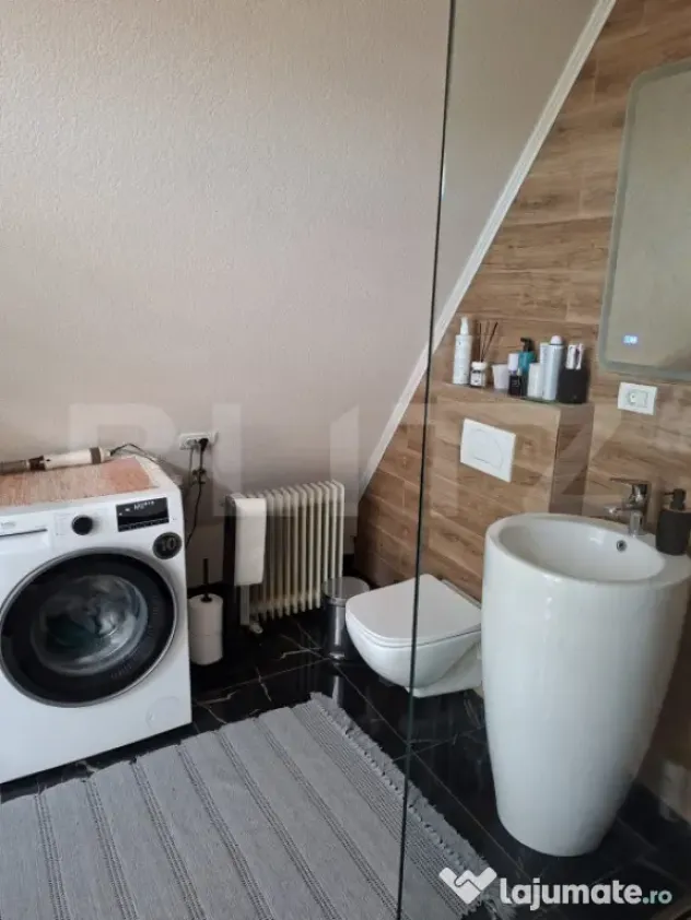 Casă A-Frame cu godpodarie completă și proprietate deoseb - Hotar (Bihor)