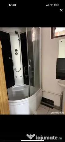 Aparatorii patriei metrou vila etaj 1