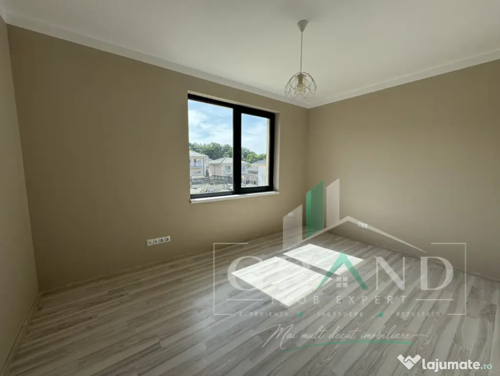 OPORTUNITATE!Casă individuală | 4 camere | 3 băi | Garaj - Dezmir (Cluj)