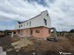 Triplex in Sacalaz | Finisaje premium | 3 camere | Asfalt |