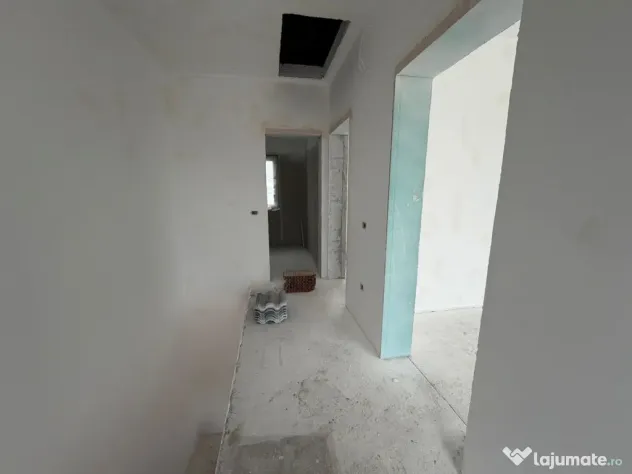 Triplex in Sacalaz | Finisaje premium | 3 camere | Asfalt | - Sacalaz (Timis)