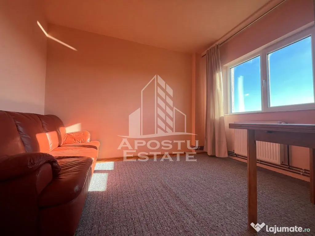 Apartament 4 camere, Malul Muresului - Arad (Arad)