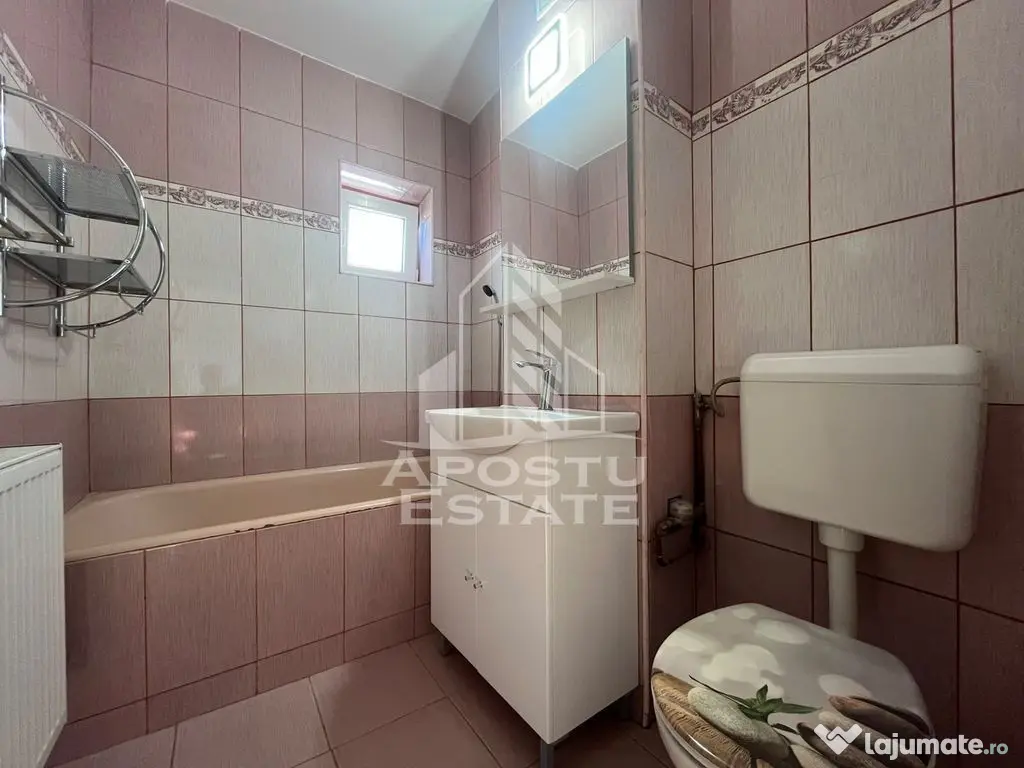 Apartament 4 camere, Malul Muresului - Arad (Arad)