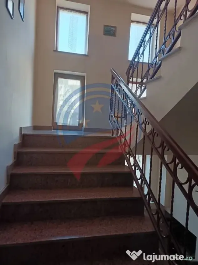 Proprietate de lux 7 camere, zona Muntenilor, 495 mp teren - Craiova (Dolj)