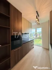 Apartament de vanzare cu 3 camere la cheie cu parcare in Flo 