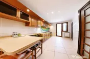 Duplex- 3 camere -garaj+ boxa+ curte- Cotroceni