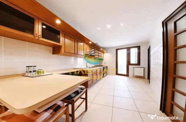 Duplex- 3 camere -garaj+ boxa+ curte- Cotroceni - Bucuresti (Bucuresti-Ilfov)