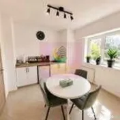 Apartament 4 camere deosebit in zona Unirii Fantani cu terasa de 18mp 