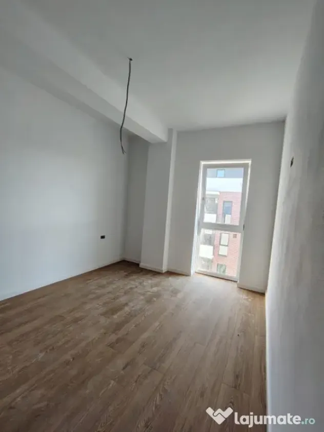 Bloc nou, 2 camere, centrală proprie și parcare inclusă - Baia Mare (Maramures)