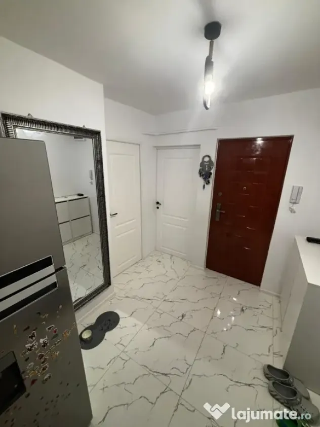 - Apartament 3 camere Buzaului - Renovat 2025 - Mobilat Util - Braila (Braila)