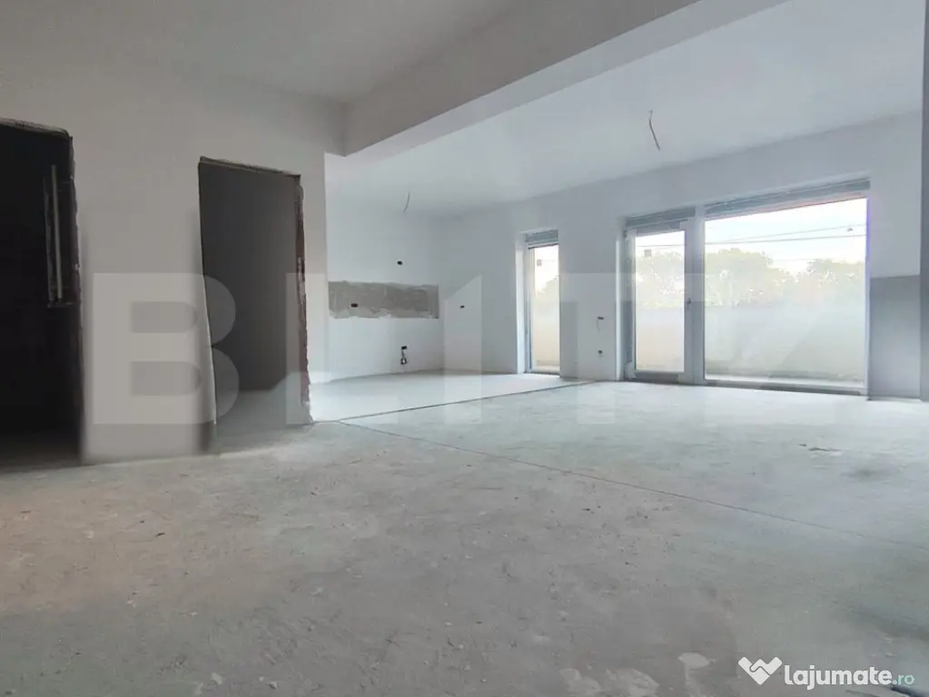 Apartament cu 3 camere ultracentral cu vedere la Crisul Repe - Oradea (Bihor)