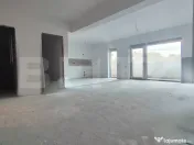 Apartament cu 3 camere ultracentral cu vedere la Crisul Repe 