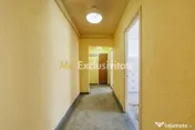 2 camere decomandate, Banat – etaj 2, centrală proprie, zonă excelentă 