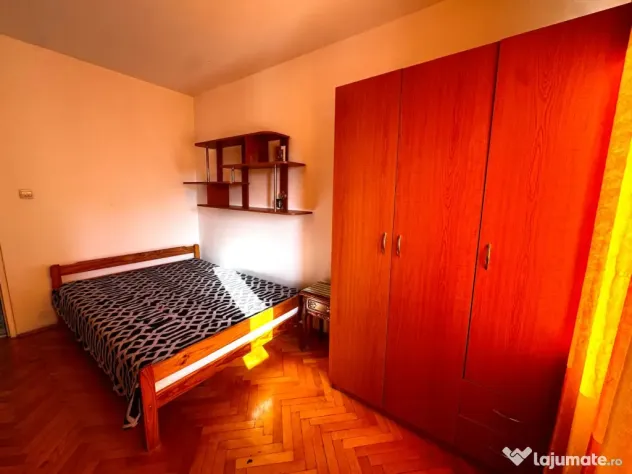 Apartament de închiriat – Strada Cerna, zona Bulevar