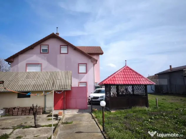 Casa 250 mp utili, 1450 mp teren, zona Balta Verde - Craiova (Dolj)