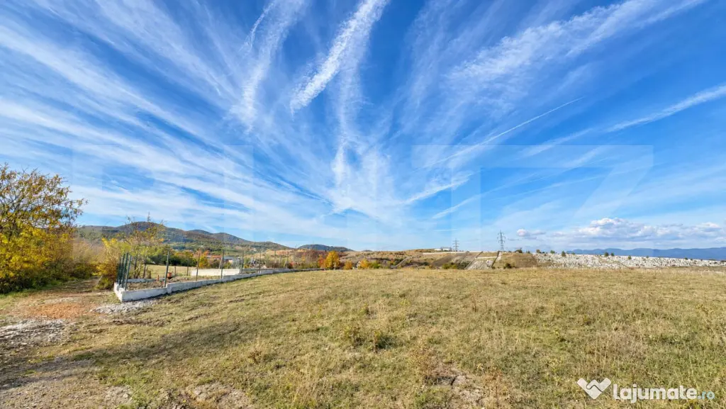 Teren de vanzare cu utilitati in zona- Mihai Eminescu- Bejan - Deva (Hunedoara)