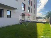 Inchiriere Apartament cu 2 camere, grădină de 62 mp și parcare 
