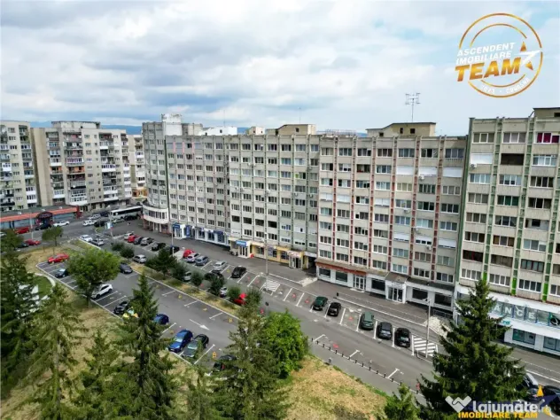 Spatiu comercial 128 mp, vitrinat, vad comercial format, acc - Sfantu Gheorghe (Covasna)