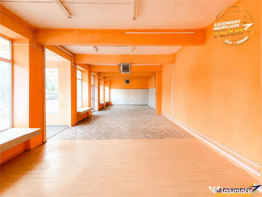 Spatiu comercial 128 mp, vitrinat, vad comercial format, acc - Sfantu Gheorghe (Covasna)