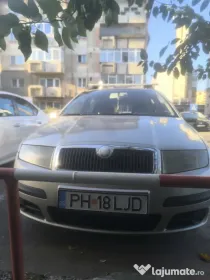 Vând Skoda Fabia