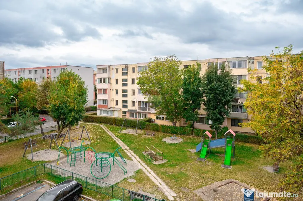 De inchiriat garsonieră mobilată și utilată cu finisaje moderne - Brasov (Brasov)