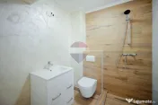 De vânzare apartament cu 3 camere, complet renovat, bulevardul Dacia 