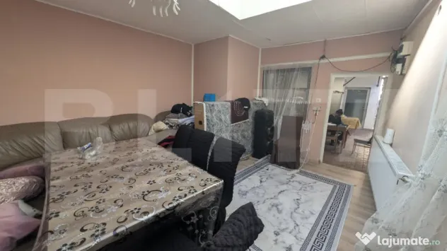 Casă renovată 4 camere, curte și spațiu comercial – ul - Ploiesti (Prahova)