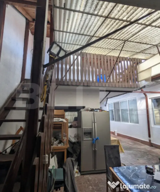 Casă renovată 4 camere, curte și spațiu comercial – ul - Ploiesti (Prahova)