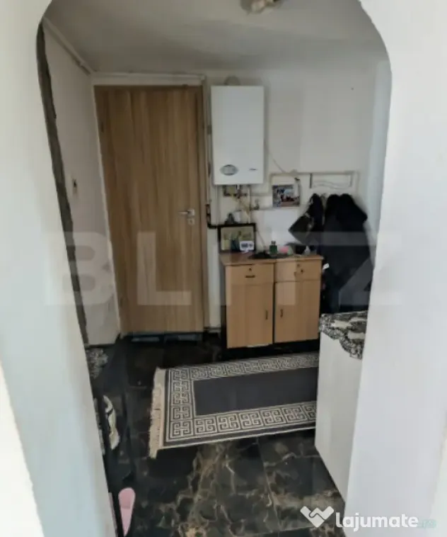 Casă renovată 4 camere, curte și spațiu comercial – ul - Ploiesti (Prahova)