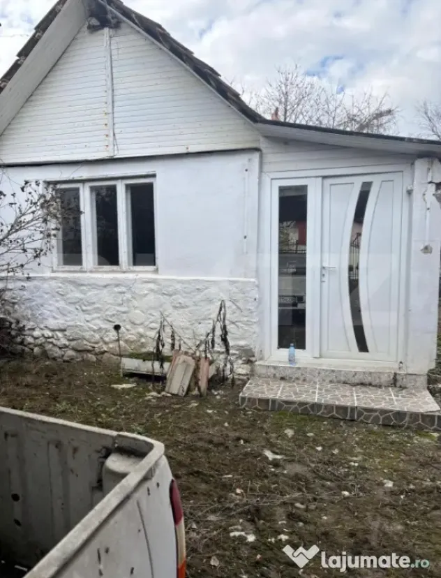 Casă de vânzare, 40 mp, zona Nord-Vest - Targu Jiu (Gorj)