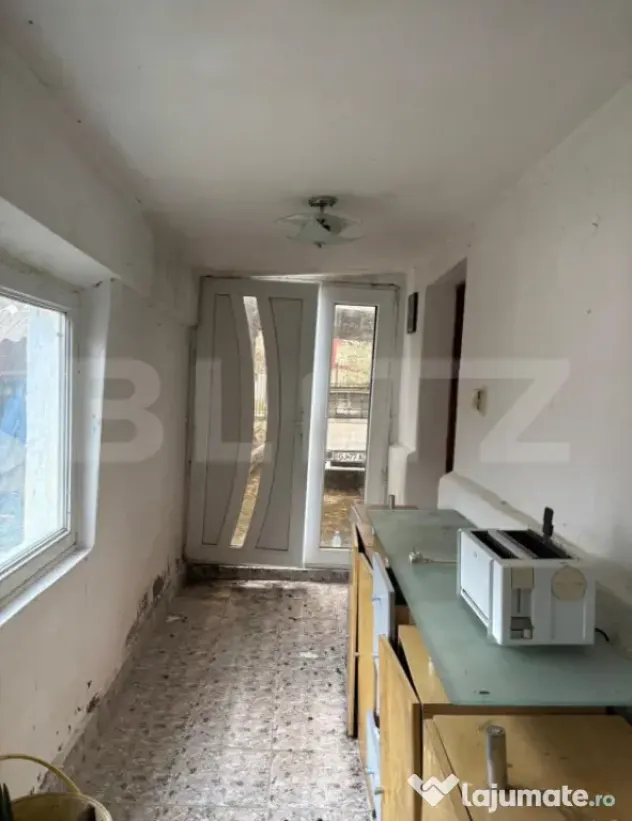 Casă de vânzare, 40 mp, zona Nord-Vest - Targu Jiu (Gorj)