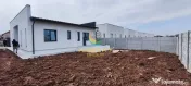 Casă parter, placă de beton peste parter, 122mp utili, pod, curte 412mp 