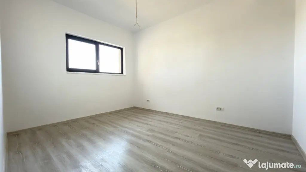 Duplex cu 4 camere | Toate utilitatile | Zona excelenta | Cu - Mosnita Noua (Timis)