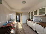 APARTAMENT 3 CAMERE DE VANZARE, ZONA FALEZA NORD 