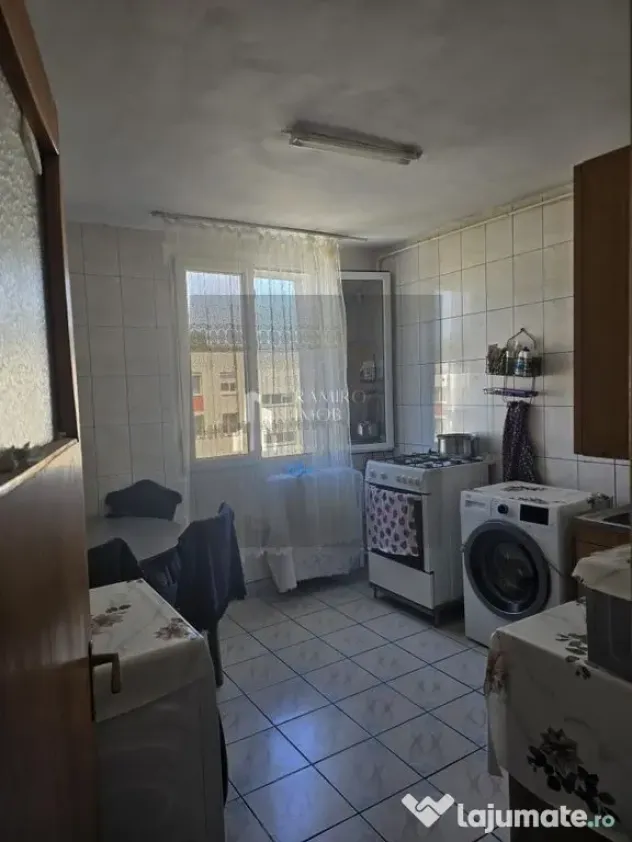Ap 2 camere 50mp decomandat renovat bloc 1980 - Soseaua Giurgiului S_4 - Bucuresti (Bucuresti-Ilfov)