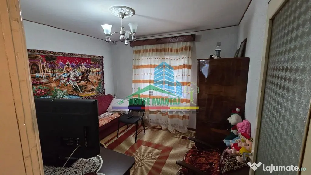 Vânzare apartament 3 camere decomandat în Focșani | Str Poienita - Focsani (Vrancea)
