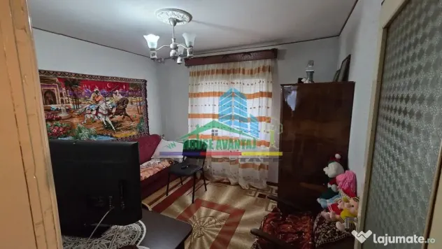 Vânzare apartament 3 camere decomandat în Focșani | Str Poienita - Focsani (Vrancea)