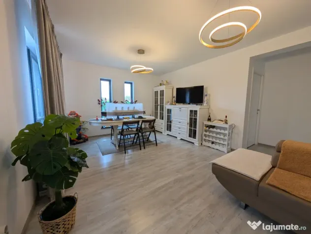 Casa Lilieci amenajata modern, mobilată - utilata - Hemeius (Bacau)